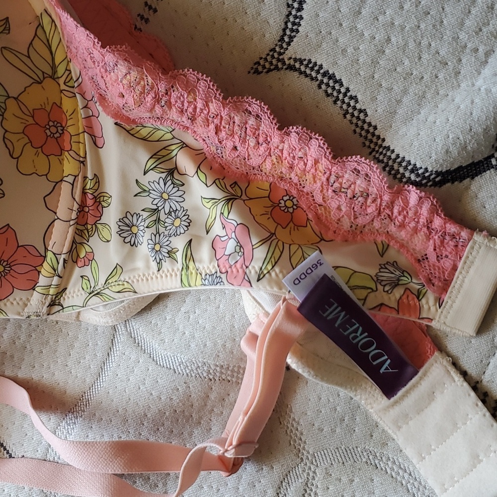 Adore Me Spring Bra - Picture 4 of 5